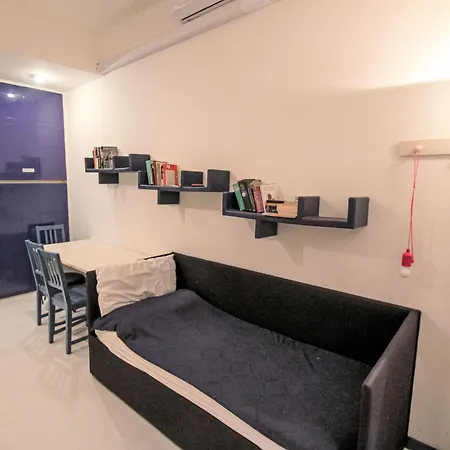3 By Interhome